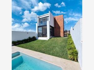 Casa en venta en Club de Golf Santa Fe, Xochitepec — foto 3 de 9