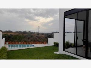 Casa en venta en Club de Golf Santa Fe, Xochitepec — foto 2 de 9