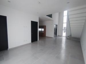 Casa en venta en Villas del Renacimiento, Torreón — foto 2 de 12