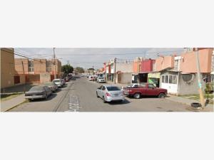 Casa en venta en Los Héroes Ecatepec Sección IV, Ecatepec de Morelos — foto 2 de 4