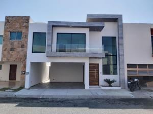 Casa en venta en Lomas del Sol, Alvarado — foto 2 de 35