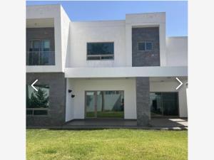 Casa en venta en San José Residencial, Saltillo, Coahuila de Zaragoza Casa en venta en San José Residencial, Saltillo, Coahuila de Zaragoza