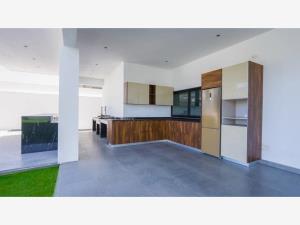 Casa en venta en Sierra Alta, Monterrey — foto 3 de 18