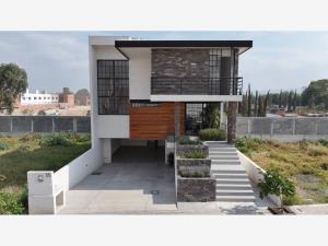 Casa en venta en Carlota Hacienda Vanegas, Corregidora — foto 3 de 17