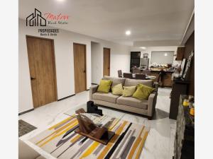Casa en venta en El Condado, Corregidora — foto 2 de 12