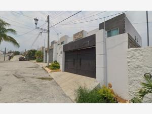 Casa en venta en Burgos Bugambilias, Temixco — foto 2 de 9