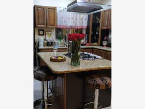 Casa en venta en Bugambilias, Zapopan — foto 2 de 20