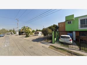 Casa en venta en Villas de La Hacienda, Tlajomulco de Zúñiga — foto 3 de 11