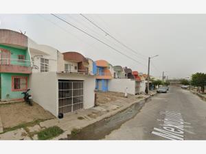 Casa en Los Torrentes, Veracruz, Veracruz de Ignacio de la Llave