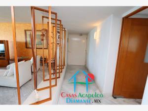 Departamento en venta en Club Playa Mar, Acapulco de Juárez — foto 3 de 71