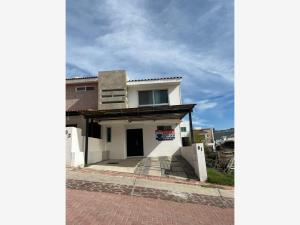 Casa en venta en Pedregal de Schoenstatt, Corregidora — foto 2 de 32