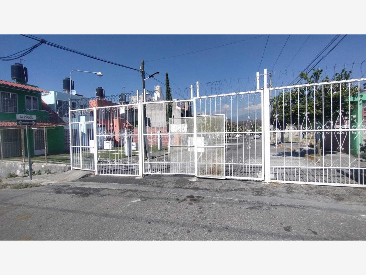 Casa en venta en Conjunto Urbano Ayuntamiento 2000, Temixco — foto 1 de 26