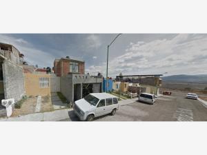 Casa en venta en Misión del Valle II, Morelia — foto 3 de 4