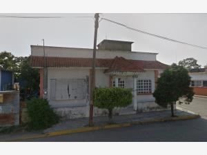 Casa en venta en Playon Sur, Minatitlán — foto 2 de 11