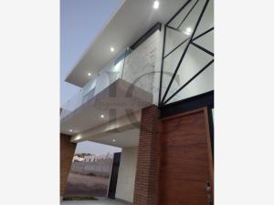 Casa en venta en Residencial Senderos, Torreón — foto 2 de 14