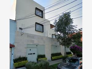 Casa en venta en Toriello Guerra, Tlalpan — foto 2 de 4