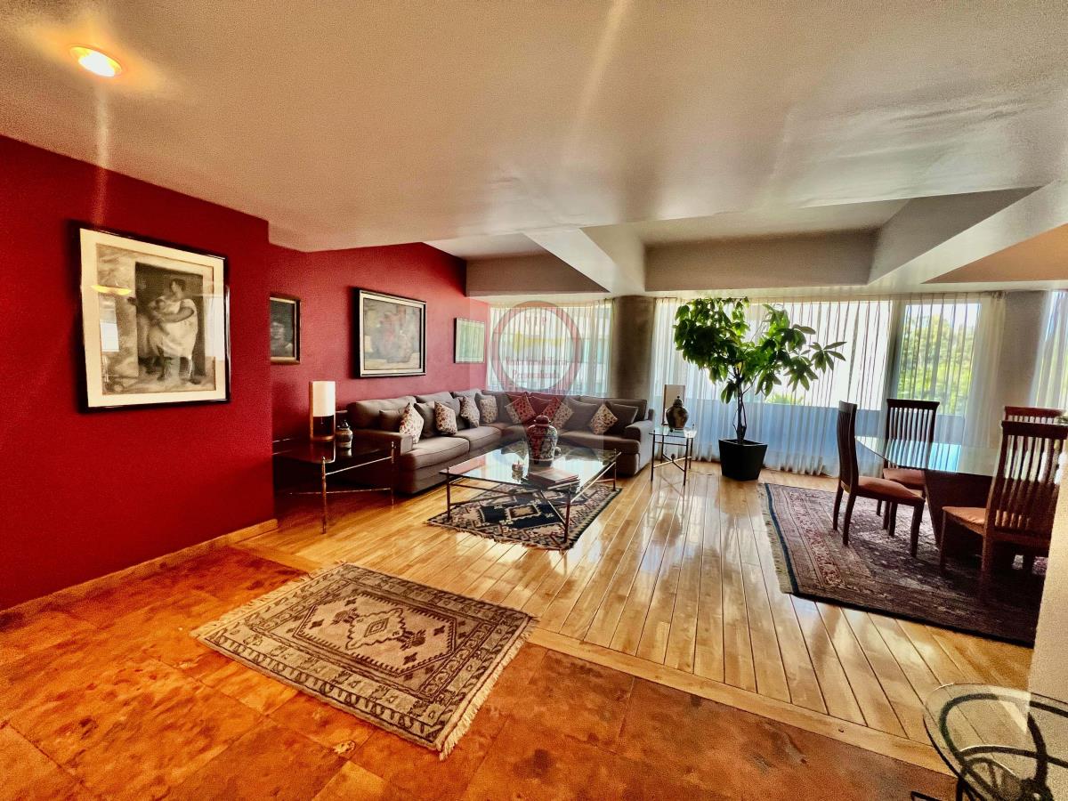 Departamento en venta en Bosques de las Lomas, Cuajimalpa de Morelos — foto 1 de 33