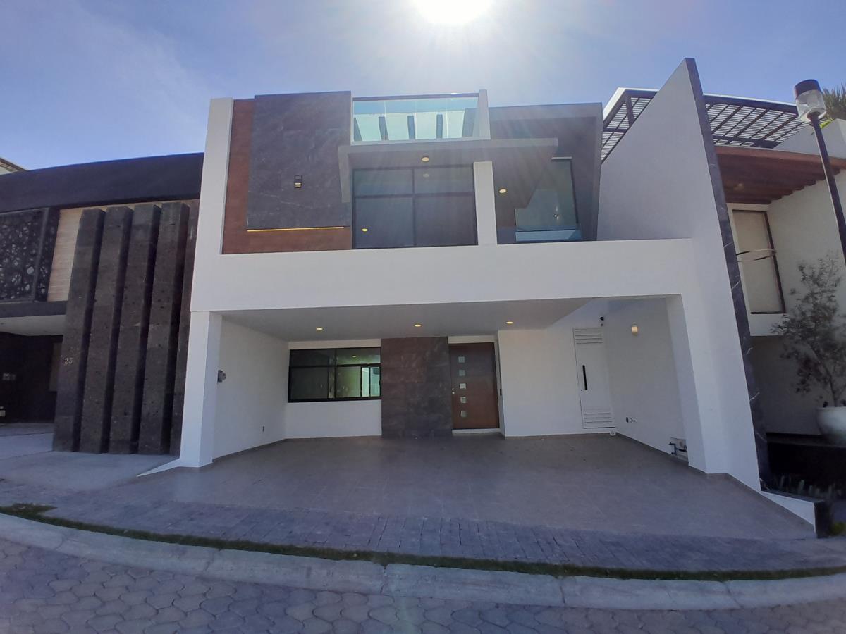 Casa en venta en Lomas de Angelópolis, San Andrés Cholula — foto 1 de 28