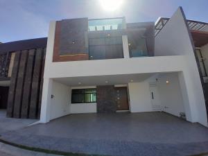 Casa en venta en Lomas de Angelópolis, San Andrés Cholula — foto 2 de 28