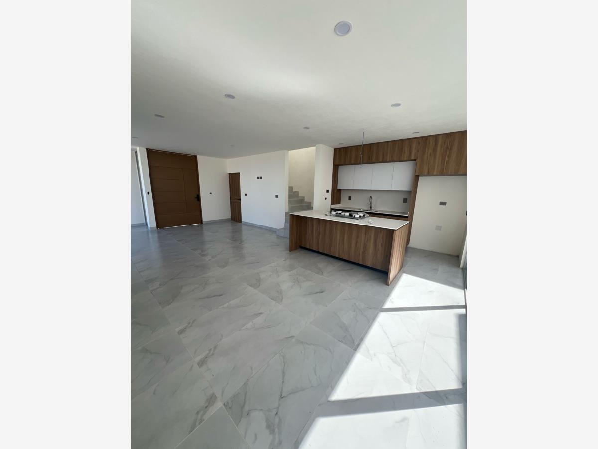 Casa en venta en Cañadas del Bosque, Morelia — foto 1 de 21