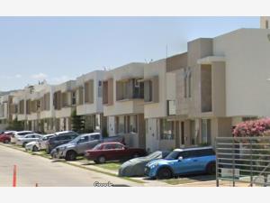 Casa en venta en Arrayanes, Zapopan — foto 2 de 4