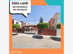 Casa en El Colli Urbano 1a. Sección, Zapopan, Jalisco