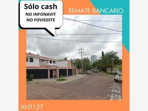 Casa en Rinconada Santa Rita, Zapopan, Jalisco