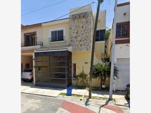 Casa en venta en Portal de Cumbres, Monterrey — foto 3 de 7