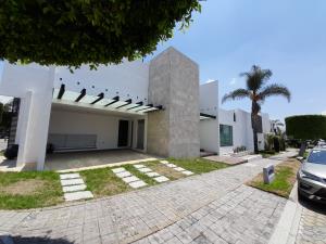 Casa en venta en Lomas de Angelópolis, San Andrés Cholula — foto 2 de 21
