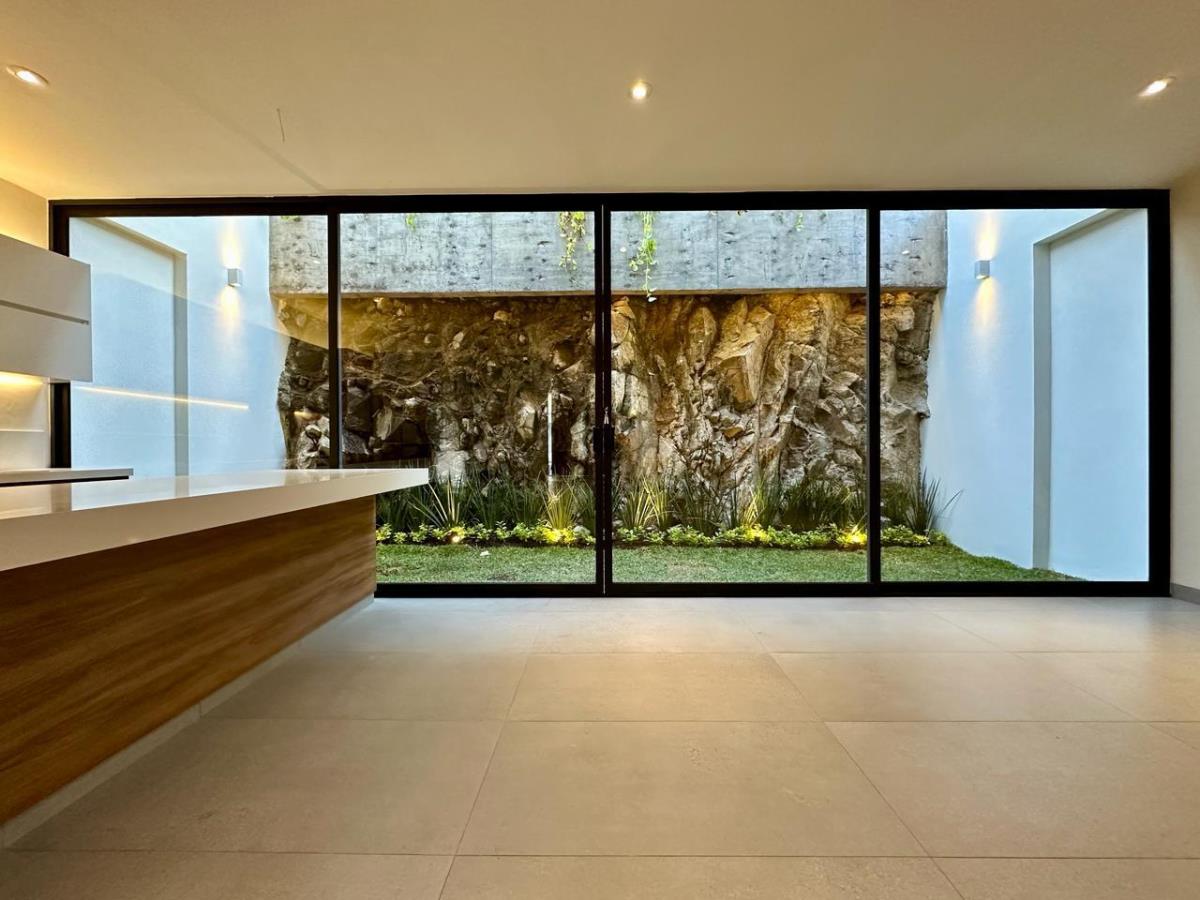 Casa en venta en Bosque Monarca, Morelia — foto 1 de 16