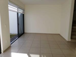 Casa en venta en Las Grullas, Tlajomulco de Zúñiga — foto 3 de 15