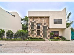 Casa en venta en Lomas de Cuernavaca, Temixco — foto 2 de 41