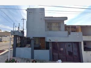 Casa en venta en Valle de San Isidro, Zapopan — foto 2 de 5