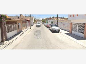 Casa en venta en Paseos de la Providencia, San Francisco de los Romo — foto 2 de 4