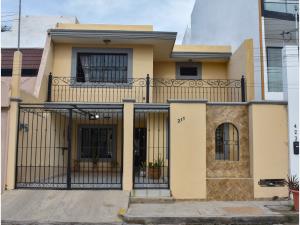 Casa en venta en Playas del Sur, Mazatlán, Sinaloa Casa en venta en Playas del Sur, Mazatlán, Sinaloa