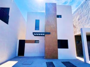 Casa en venta en Oscar Flores Tapia, Torreón — foto 2 de 5