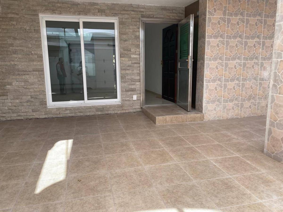 Casa en renta en La Calma, Zapopan — foto 1 de 23
