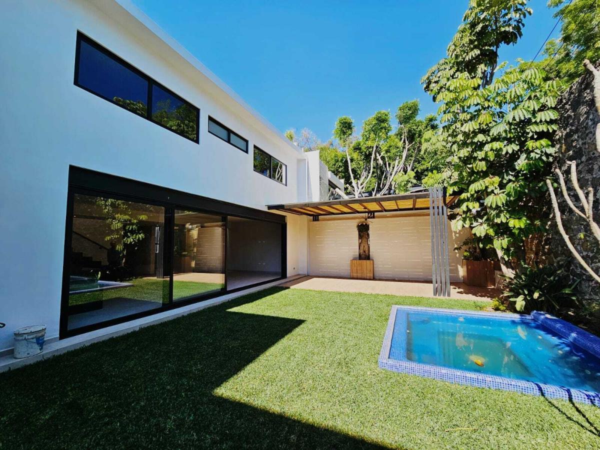 Casa en venta en Rancho Cortes, Cuernavaca — foto 1 de 17