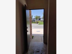 Casa en venta en El Paraíso, Tlajomulco de Zúñiga — foto 2 de 25