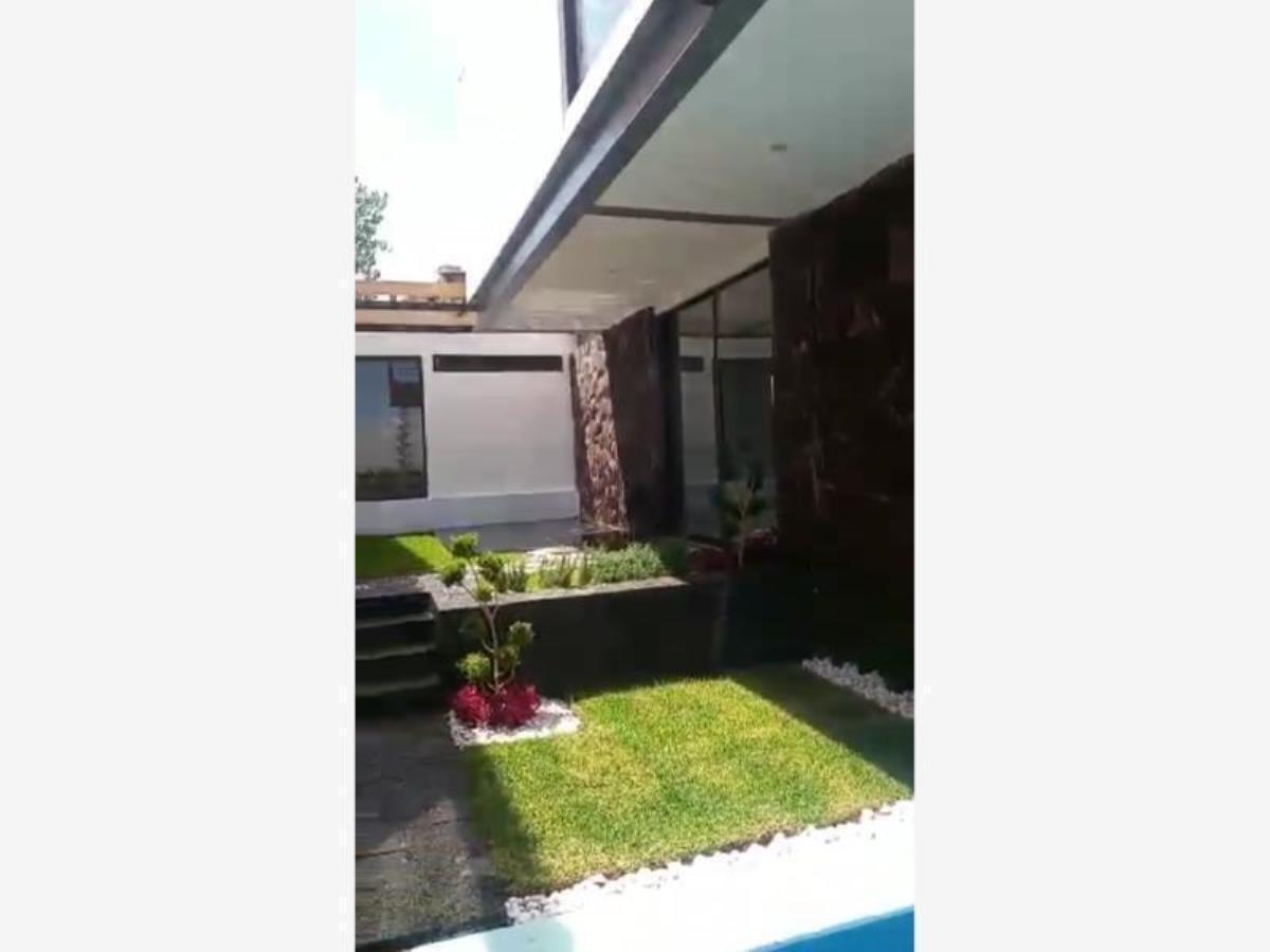 Casa en venta en Bosque Monarca, Morelia — foto 1 de 15