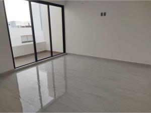 Casa en venta en Lomas de la Rioja, Alvarado — foto 3 de 24