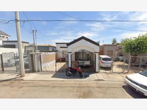 Casa en venta en Misión del Valle, Mexicali — foto 3 de 18