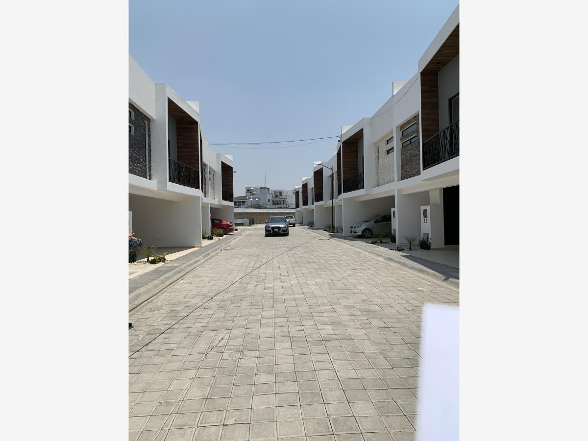 Casa en venta en Ex-Hacienda la Carcaña, San Pedro Cholula — foto 1 de 26