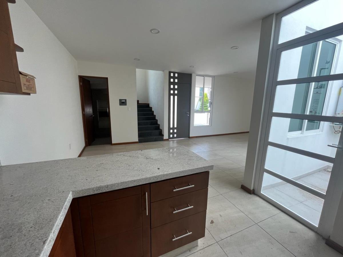 Casa en venta en La Huerta, Morelia — foto 1 de 11