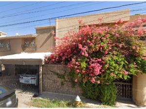Casa en venta en Jardines del Lago, Mexicali — foto 3 de 7