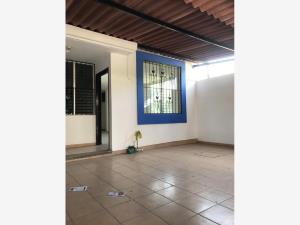 Casa en venta en Villas de Bugambilias, Villa de Álvarez — foto 3 de 13