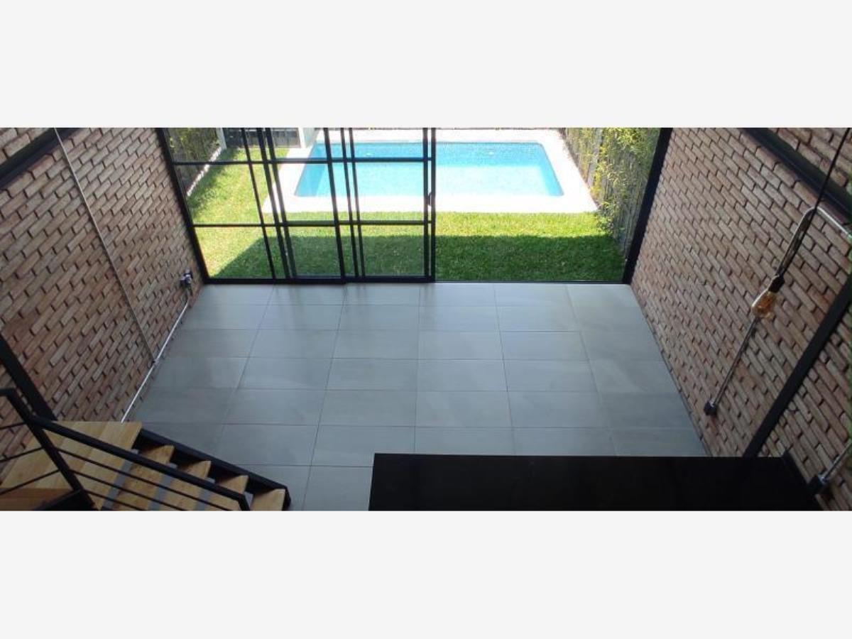 Casa en venta en Real Santa Fe, Xochitepec — foto 1 de 15