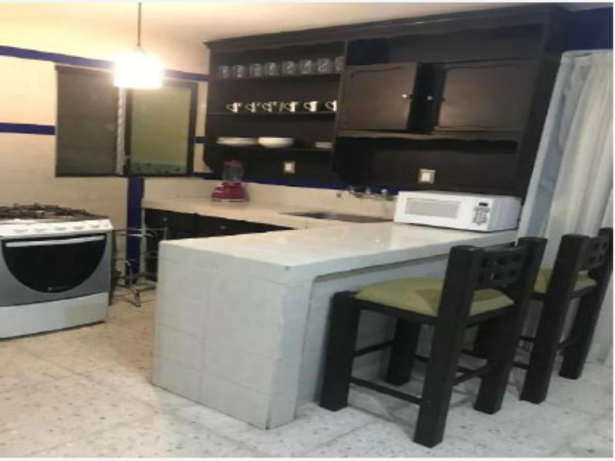 Casa en venta en Las Aguilas, Zapopan — foto 1 de 10