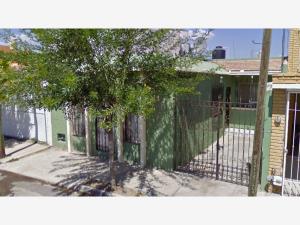 Casa en venta en Jardines Coloniales, Saltillo — foto 3 de 16