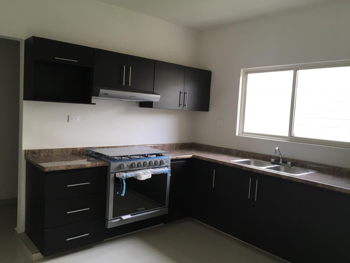 Casa en venta en Los Arrayanes, Gómez Palacio — foto 1 de 17